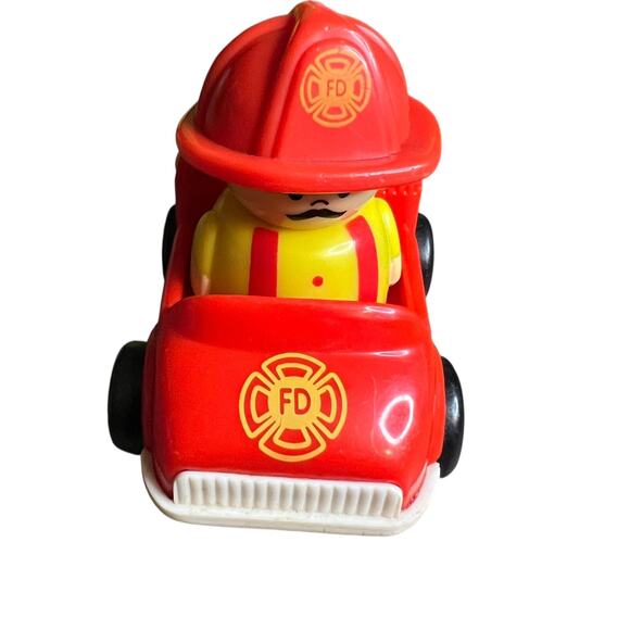 Ultra Rare Vintage 1992 Shelcore Toy Fire Rescue Truck W/ Fireman Combo Playset - Picture 2 of 9